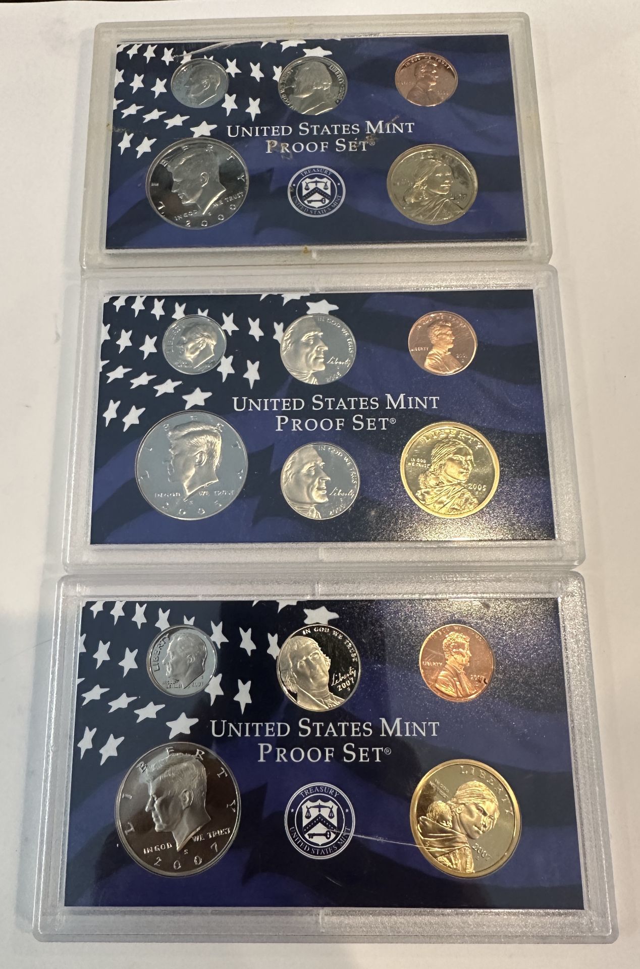 3 SETS UNITED STATES MINT PROOF SETS 2000, 2005, 2007