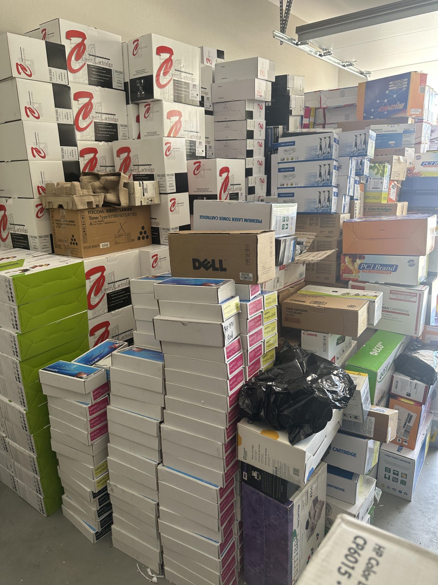 APPROX. 15 PALLETS OF TONER , XEROX, HP, LEXMARK + MANY MORE - Image 8 of 9