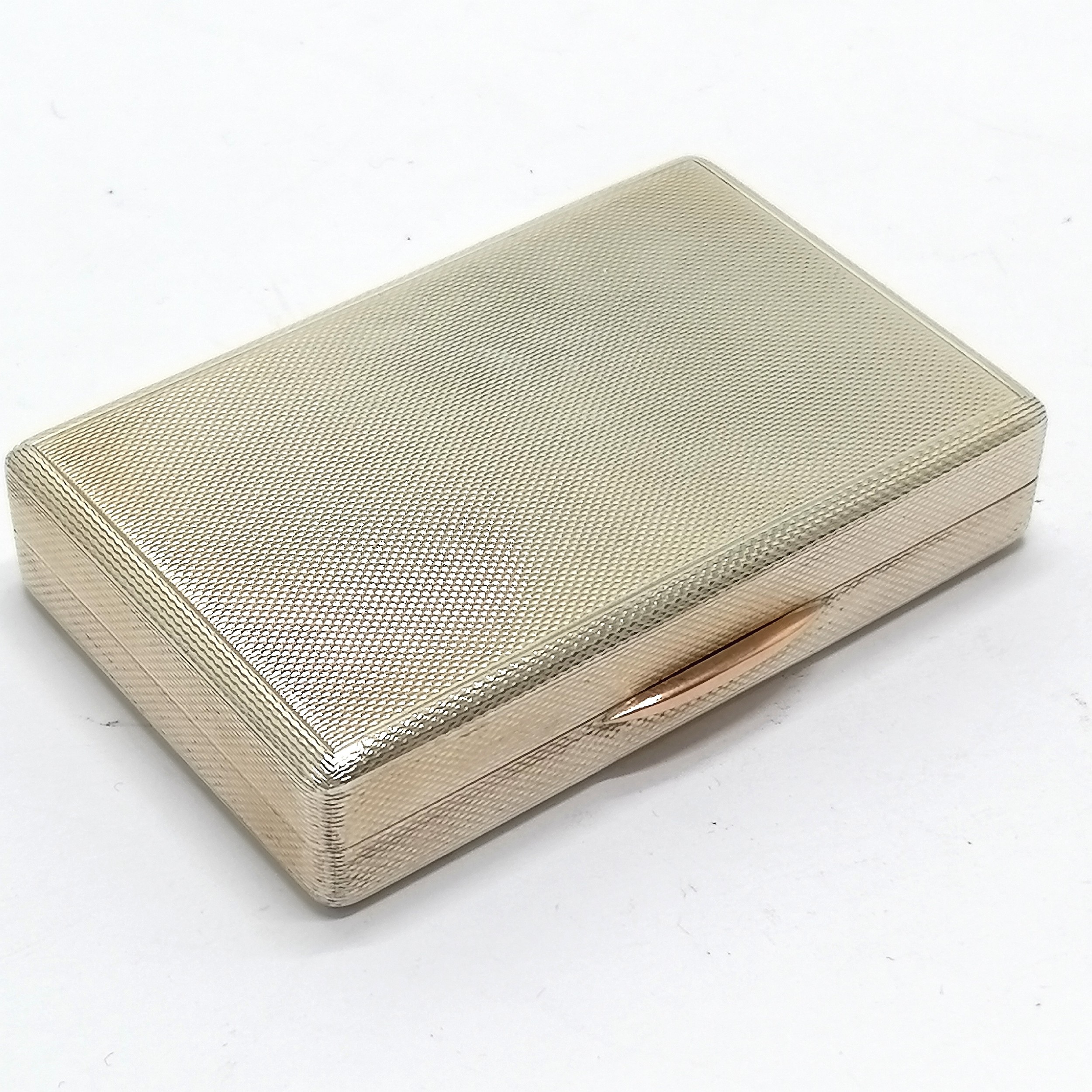 1965 silver table snuff box with gilt interior, engine turned detail and unmarked gold catch by W - Image 2 of 4