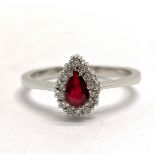 18ct hallmarked white gold pear shaped ruby & diamond cluster ring - size S & 3.5g total weight