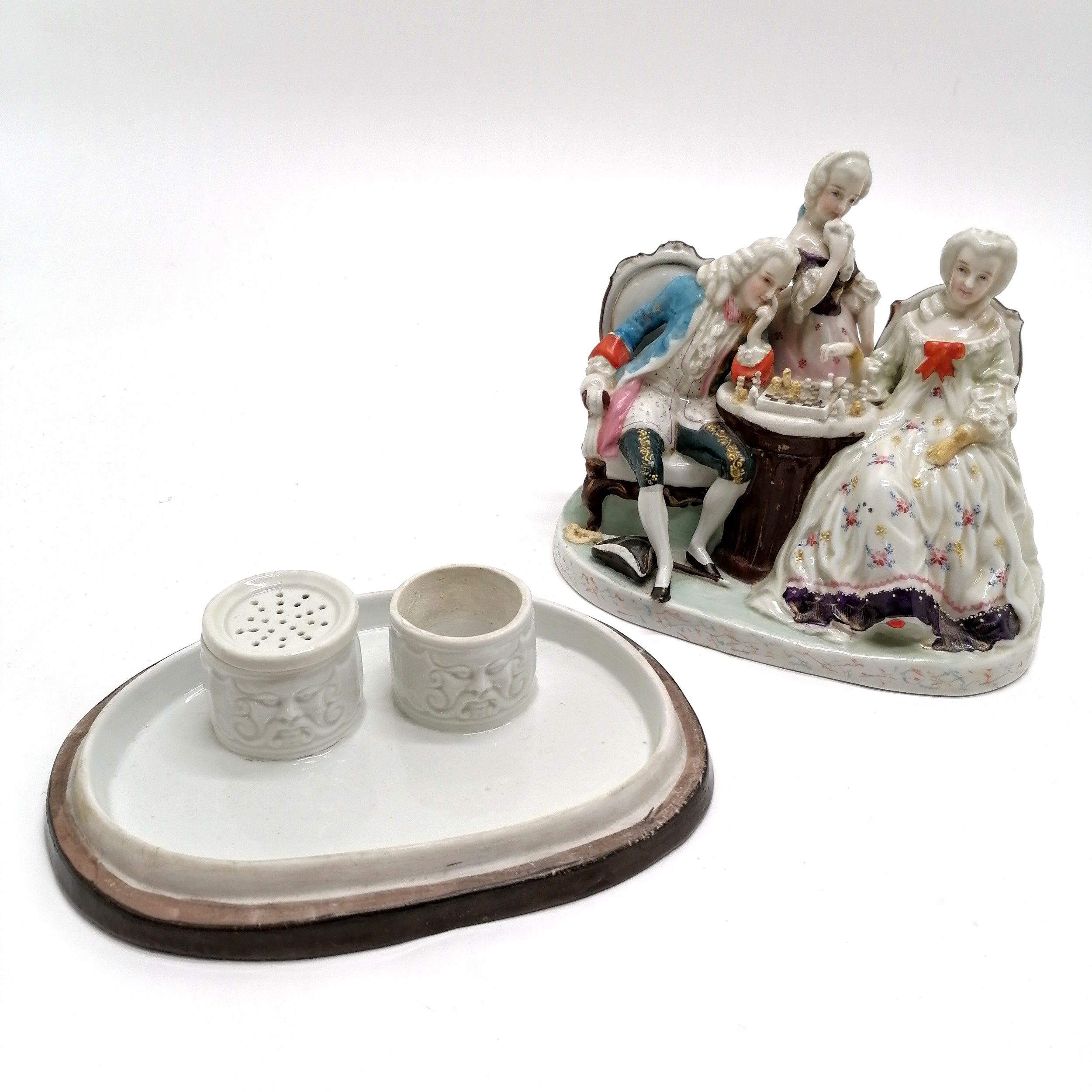 Antique German porcelain inkstand as a group of 3 figures playing chess - 18cm high ~ missing 1 - Image 10 of 10