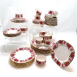 Qty of Royal Albert Old English Rose - 7 x dinner plates (26cm), 7 x tea plates, 1 sandwich plate, 6