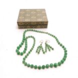 Jade? & pearl graduated bead 62cm necklace t/w pair of triple drop earrings with unmarked gold wires
