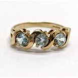 9ct hallmarked gold blue topaz (3) stone set ring - size N & 2.6g total weight