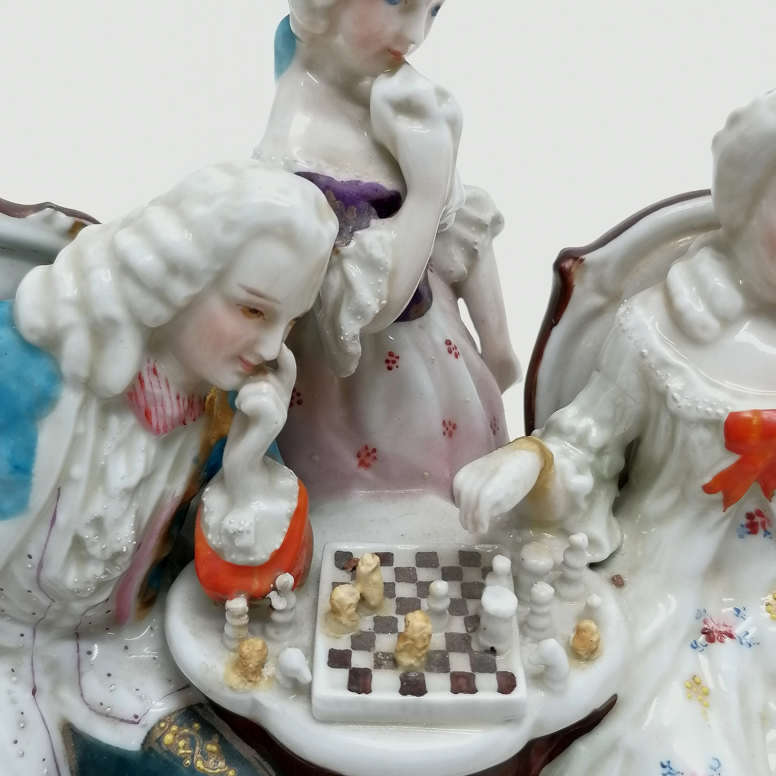 Antique German porcelain inkstand as a group of 3 figures playing chess - 18cm high ~ missing 1 - Image 6 of 10