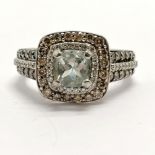 Le Vian 14ct marked white gold aquamarine & diamond cluster ring with diamond (2 colours - white &