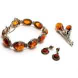 Silver amber bracelet, pair of earrings & brooch - total weight 38g