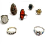 7 x silver marked stone set rings inc labradorite (yellow stone ring is missing 2 white stones) -