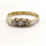 18ct gold & platinum 3 stone diamond ring - size M & 2.1g total weight
