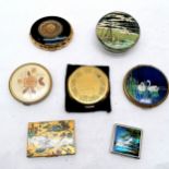 A Collection of assorted compacts, to include Stratton, Vogue and a Kigu musical compact (needs