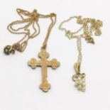 Antique 9ct marked gold cross (has dents) on a 9ct gold 44cm chain (has metal replacement ring) t/