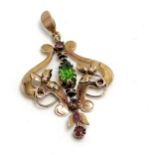 9ct marked gold green and purple stone set Art Nouveau design pendant - 4cm drop & 1.8g total weight