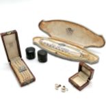 3 x vintage boxed pearl jewellery inc silver gilt screw back earrings t/w antique ring boxes inc