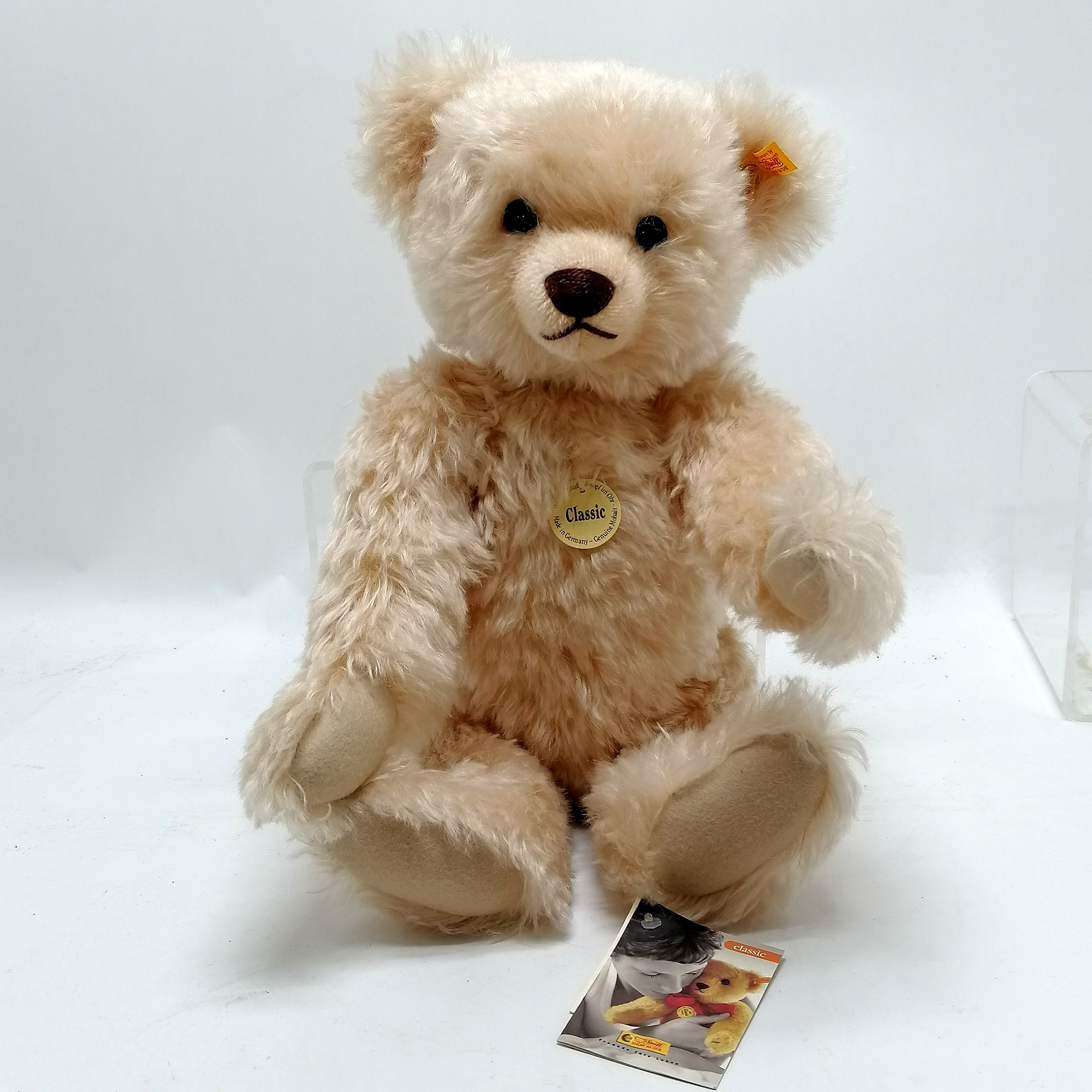 Steiff jointed mohair classic teddy with growl has swing tags 44cm high- In good used condition - Image 4 of 4