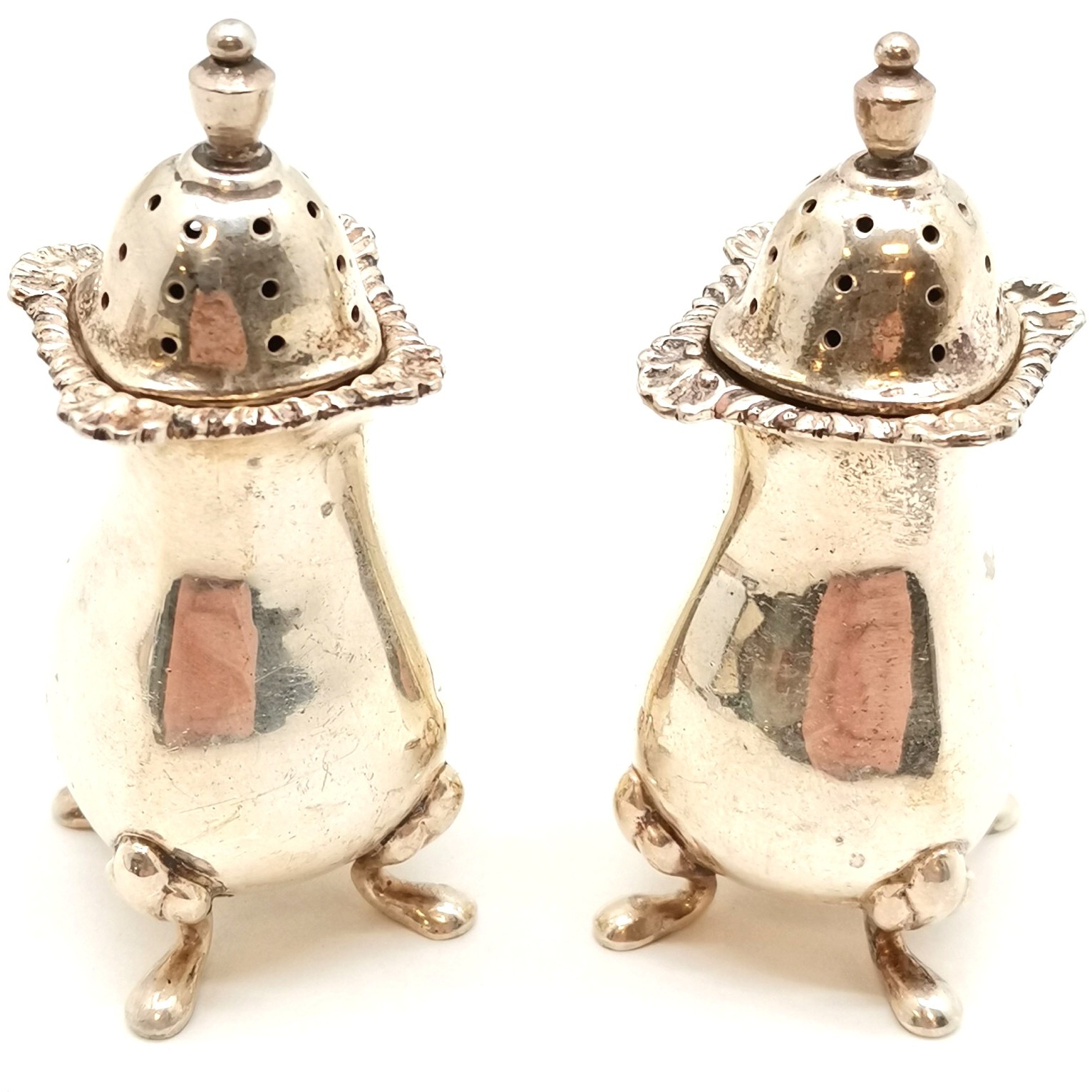 Sterling silver 5 piece cruet set with gadroon border & terminating on 4 feet by S J Rose & Son - - Image 3 of 12