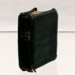 1896 miniature Holy Bible containing old & new testaments printed by David Bryce and Sons ~ 4.5cm