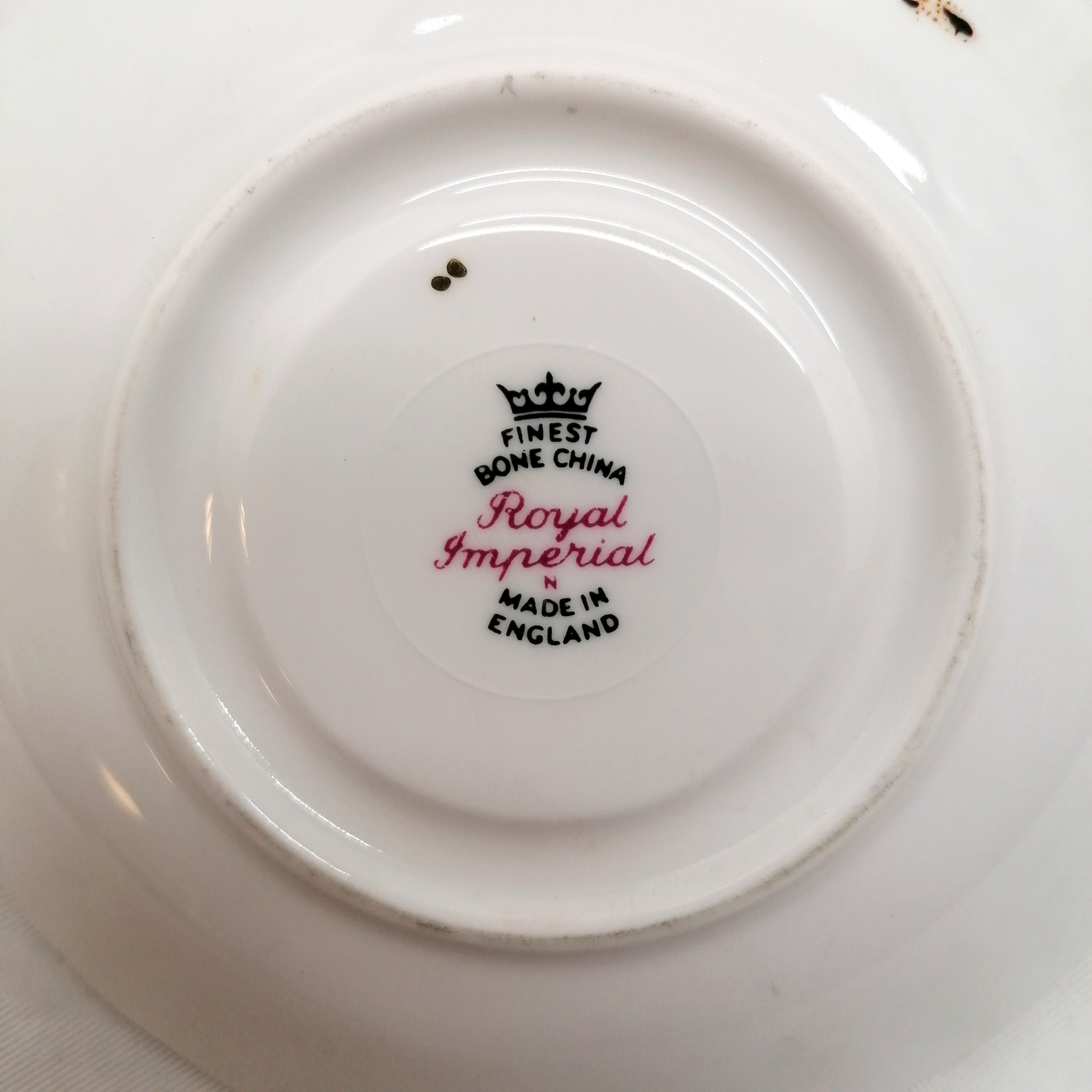 Royal Albert Tea service in the Lady Hamilton pattern, 1 cup missing, in good used condition, t/w - Image 4 of 4