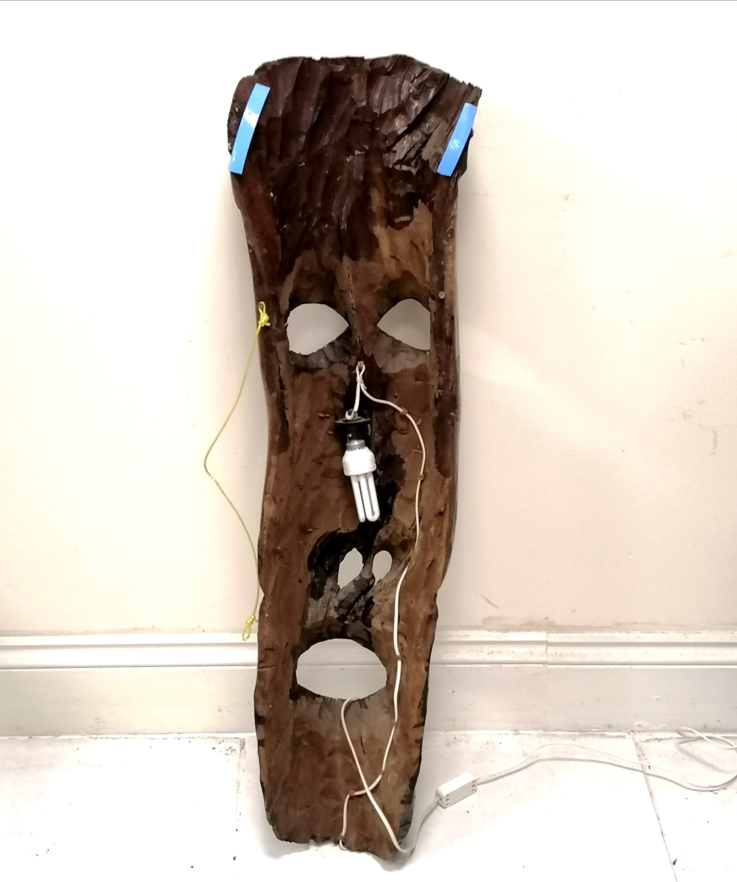 Large carved wooden tribal mask as a lamp 110cm high x 32cm wide - Image 2 of 2