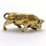 Small bronze study of a bull - 7cm long x 3.5cm high