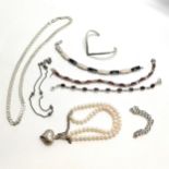 Qty of silver jewellery inc 2 x garnet set bracelets, filed curb neckchain (48cm), wishbone cuff,