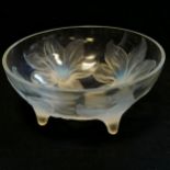 R Lalique Lys (lily) 4 footed bowl - 23.5cm diameter & very slight wear to bowl otherwise no obvious