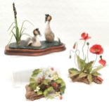 Border Fine Arts Courting Grebes 1986 30cm in width x 23cm high t/w Poppy Sculpture & a smaller wild