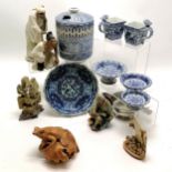 Qty of mostly oriental inc ceramics, 2 soapstone carvings (1 with obvious damage), blue & white