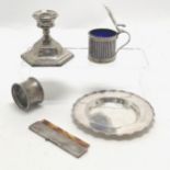 Silver cased retractable comb (9.5cm), circular dish, napkin ring, loaded base candlestick & mustard