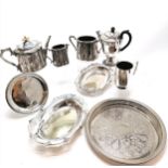 Qty of plated wares inc 3 piece Walker & Hall teaset, circular gallery tray (33cm), heavy gauge