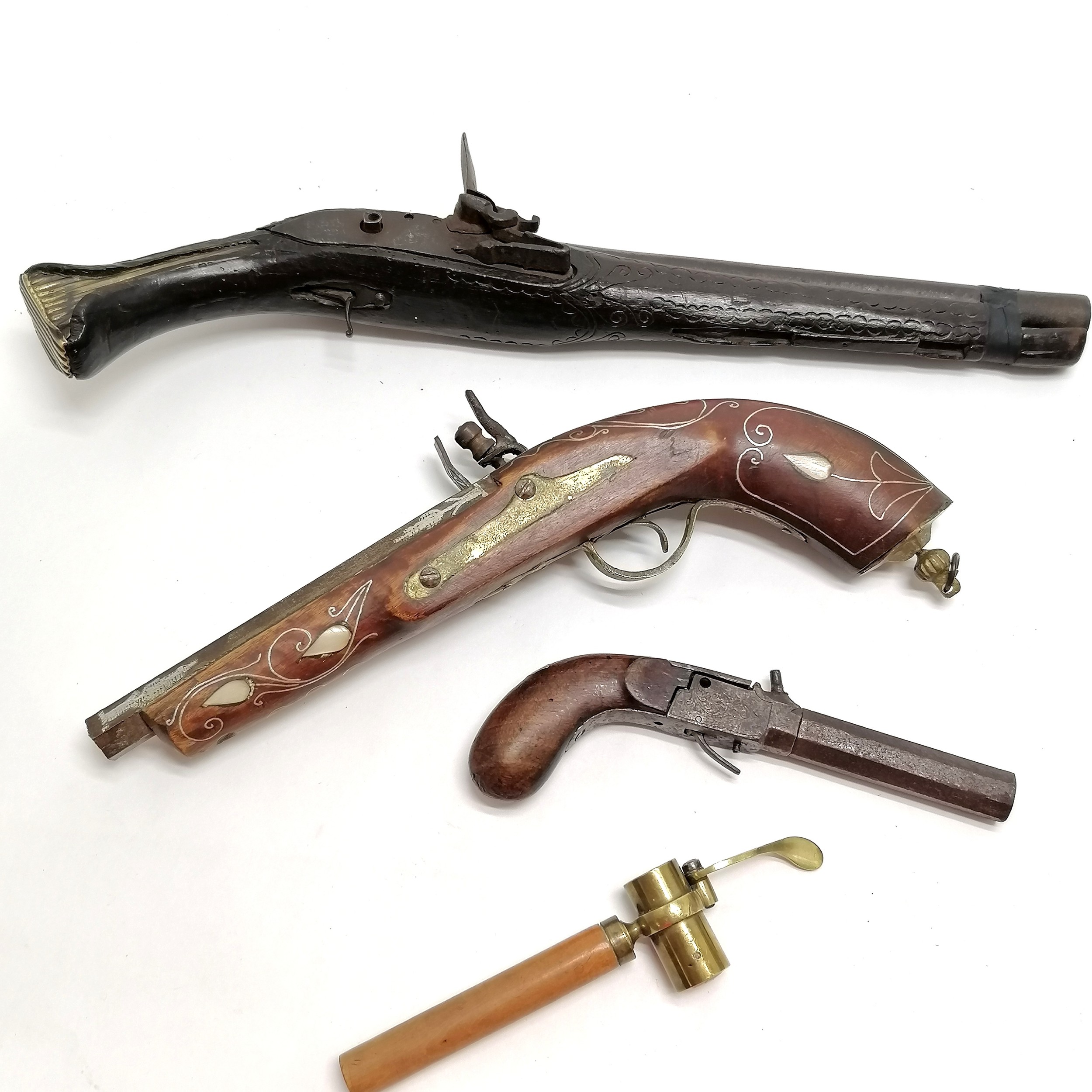 2 x antique guns (both a/f - longest 43cm with brass fittings and touchmark to top of barrel) t/w - Image 2 of 2