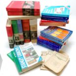 Qty of stamp catalogues inc GB, Empire, Whole World & 4 x USA books by Fred J Melville