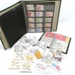 Collection of complete GB booklets FV £115+ - some in albums