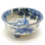 small blue and white Chinese pottery bowl on 3 circular feet 7cm diameter x 3.5cm high- small losses