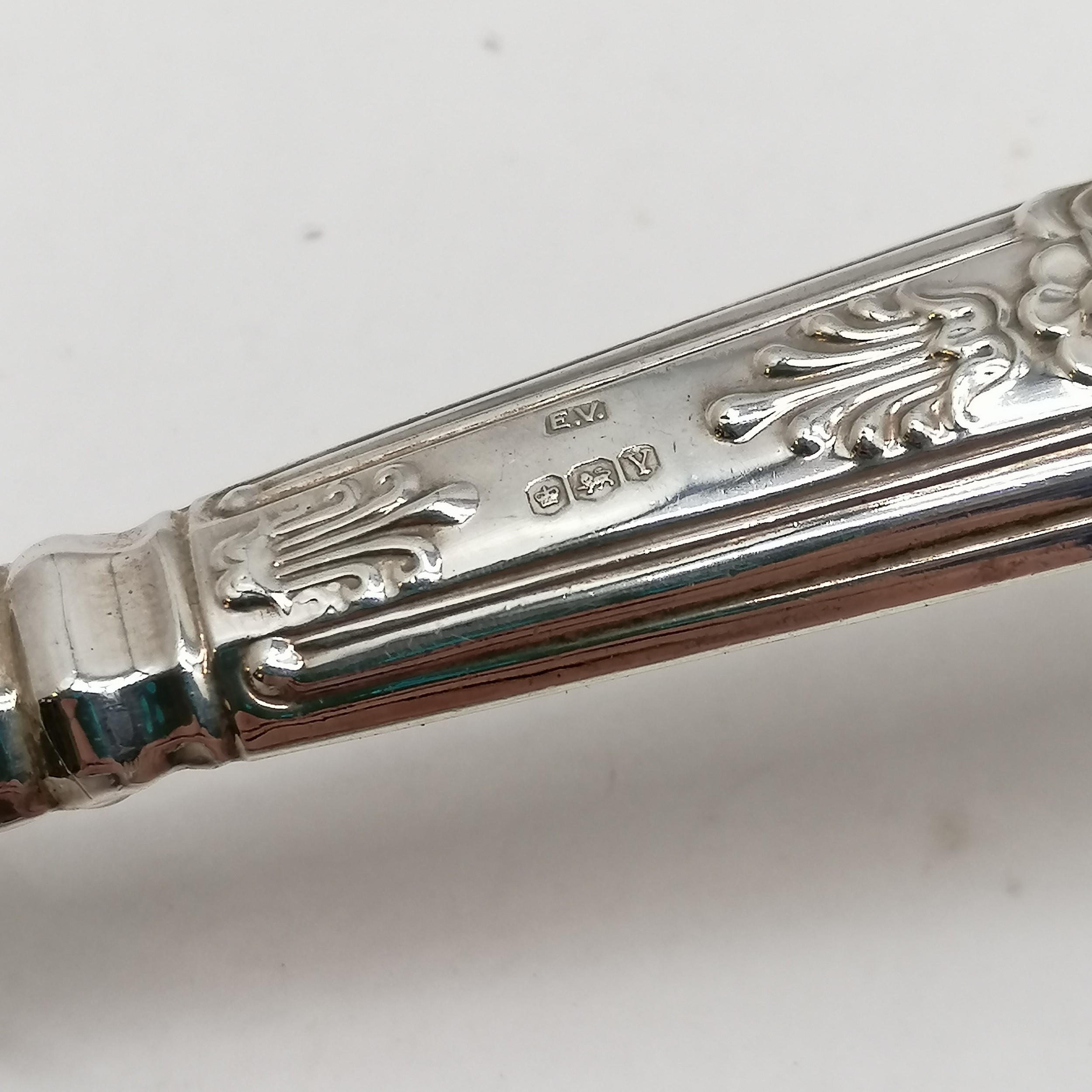 Qty of silver plated loose cutlery inc fiddle & thread pattern, Viners silver handled pie slice ( - Image 8 of 8