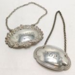 Sterling silver Brandy decanter label by A Chick & Sons Ltd (6cm across & 13.5g) t/w silver plated