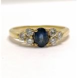 18ct hallmarked gold sapphire & diamond (6) ring - size N & 3.5g total weight