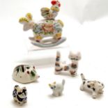 Qty of ceramic / pottery animals inc Holkham, Wade minikin cat, hedgehog & Russian rocking cow