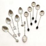 Set of 6 Chinese white metal teaspoons with Buddha, fan, temple finials etc (10.5cm) t/w 5 x