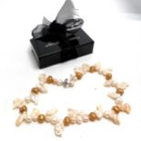 Melissa McArthur vintage shell necklace 18cm long in original retail box