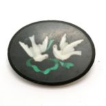 Antique pietra dura brooch with 2 dove and green malachite ribbon detail - 4cm across and no obvious
