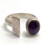 Silver amethyst set ring with hand chased detail by native american M Slim - size R/S & 6.9g total