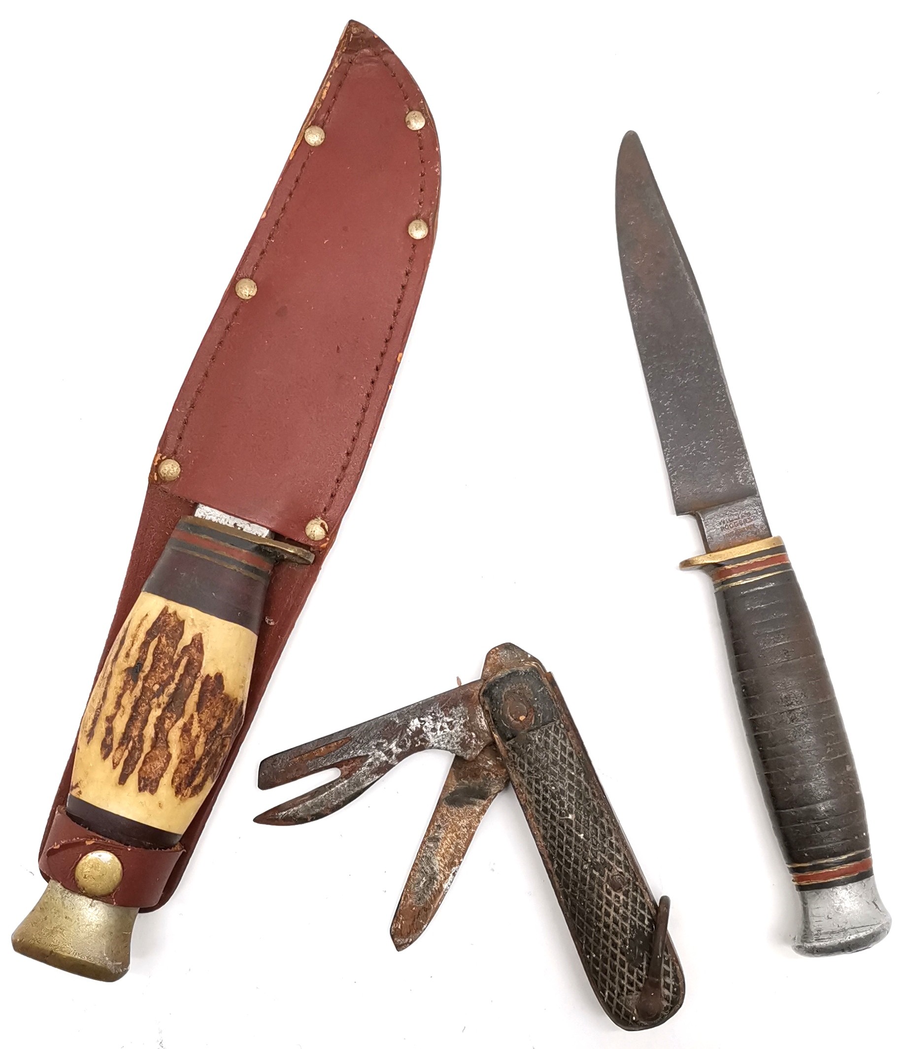 1943 military marked lock knife marked S.S.P. t/w Nowill & Sons sheath knife (23.5cm knife) in