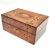 Antique Tunbridgeware, walnut jewellery box with original fitted interior and key,22 cm wide, 10