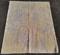 Silver-Grey ground rug with beige pattern 150 cm wide 190 cm length. good condition.