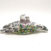 Hand painted lidded dish of 2 turtle doves encrusted with flowers 37cm long x 15cm high - 1 wing has