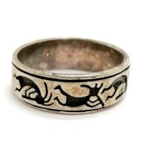 Shube Native American Indian sterling silver ring with musicians detail - size R½/S & 4.7g