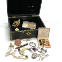 Antique jewellery box containing mostly antique jewellery inc tortoiseshell & gold pique bar