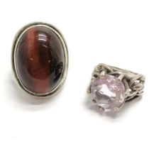 2 x 1970's silver hallmarked stone set rings inc Albion Craft Co - total weight (2) 25g ~ cabochon