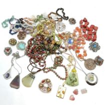 Qty of costume jewellery inc hardstone bead necklaces, pendants on chains (inc bronze St Marks