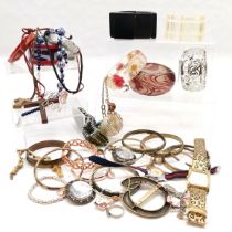 Qty of costume jewellery - mostly bangles inc Lucite, , crucifix, wrap-trap swirl brooch etc -